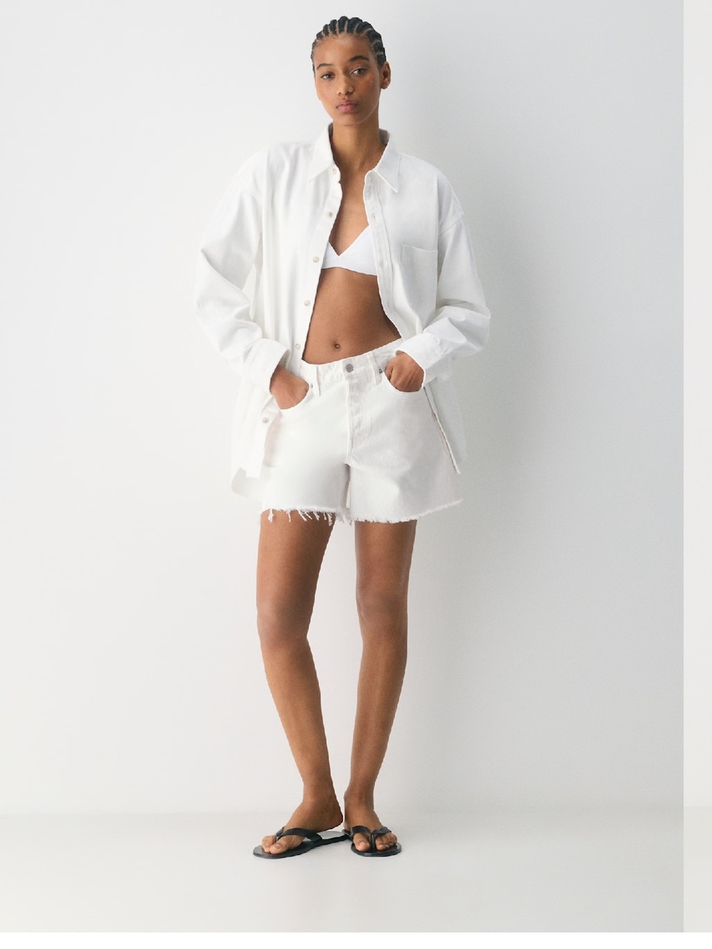 NWT Aritzia Denim Forum White Ex-Boyfriend Hi Mid-Thigh Denim Shorts